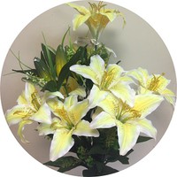 Букет лилий арт. 7378; h=68 см; 13 веток; 10 цветков; 3 бутона; цвет желтый Цена 700.00 руб